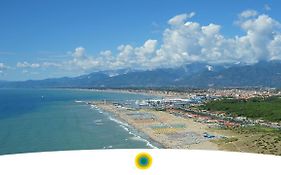 Club Del Sole Italia Family Camping Village Viareggio