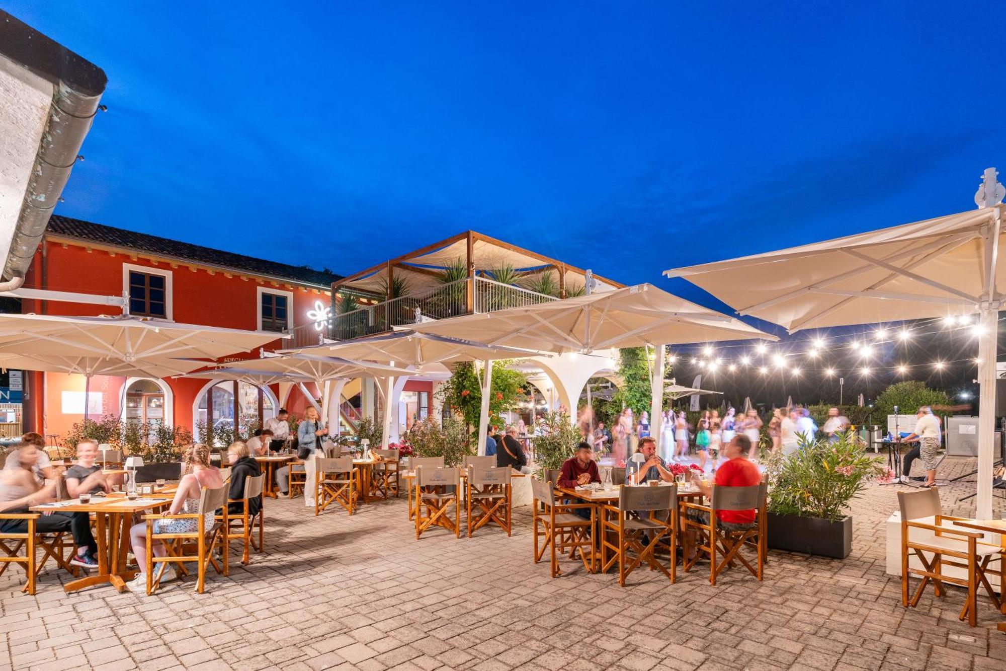 Hotel Club Del Sole Viareggio Family Collection à Torre del Lago Puccini Extérieur photo